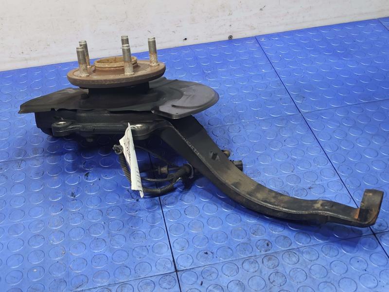 2013 Dodge Durango Spindle Knuckle Front