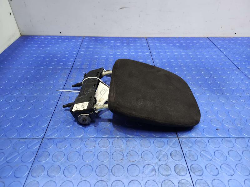 2012 Dodge Grand Caravan Headrest