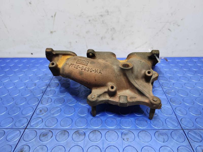 2009 Ford Flex Exhaust Manifold