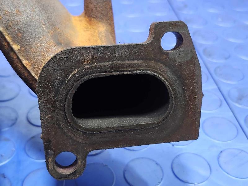 2009 Ford Flex Exhaust Manifold
