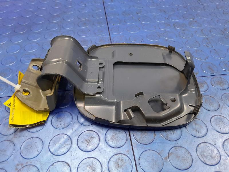 2014 Honda CR-V Fuel Tank Door