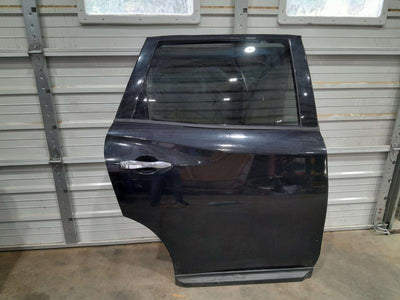 2016 Nissan Pathfinder Rear Door
