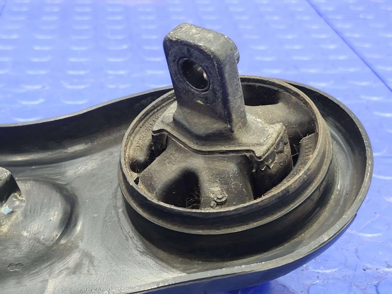 2017 Kia Sorento Lower Control Arm Rr