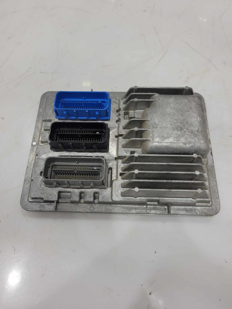 2017 Chevrolet Malibu Engine/Motor Brain Box