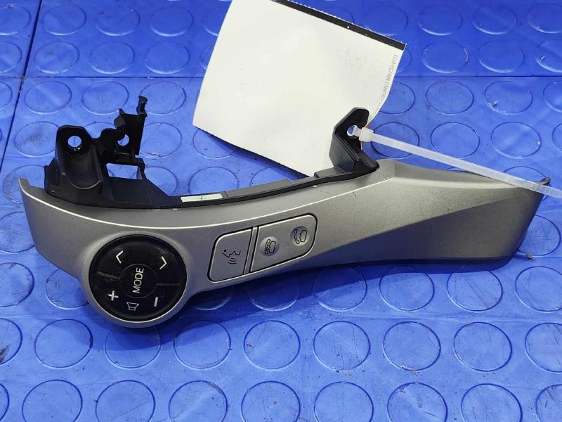 2014 Toyota Prius Combination Switch