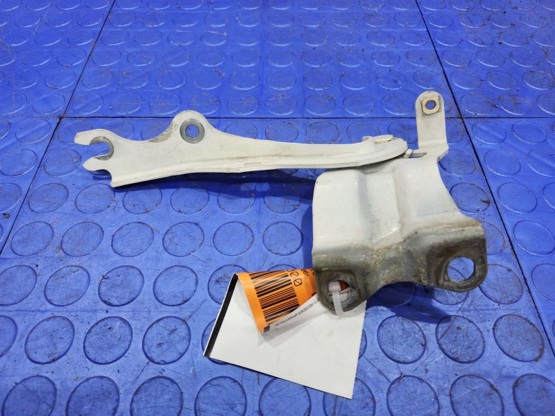 2010 Mazda Mazda3 Hood Hinge