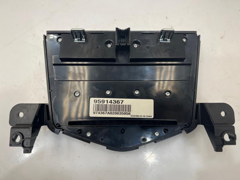 2012 Chevrolet Cruze Audio & Visual Equip.(Radio)
