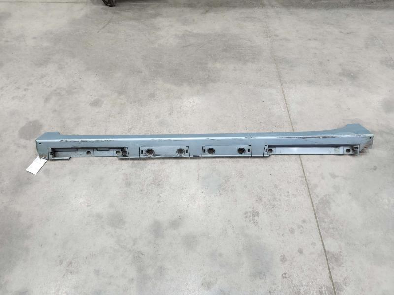2013 Toyota Prius Rocker Moulding