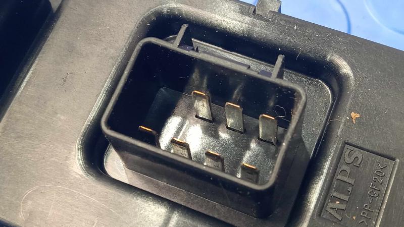 2008 Chevrolet Impala Door Switch Front