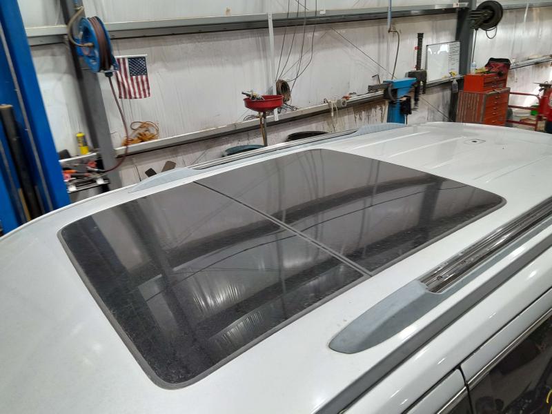 2011-2014 Jeep Grand Cherokee Dual Panel Panoramic Sunroof Assembly OEM 68081057AC 68081060AB 68081053AC