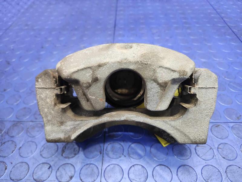 2017 Mitsubishi Outlander Caliper