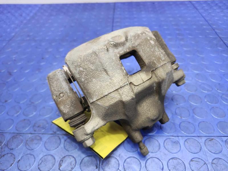 2017 Mitsubishi Outlander Caliper