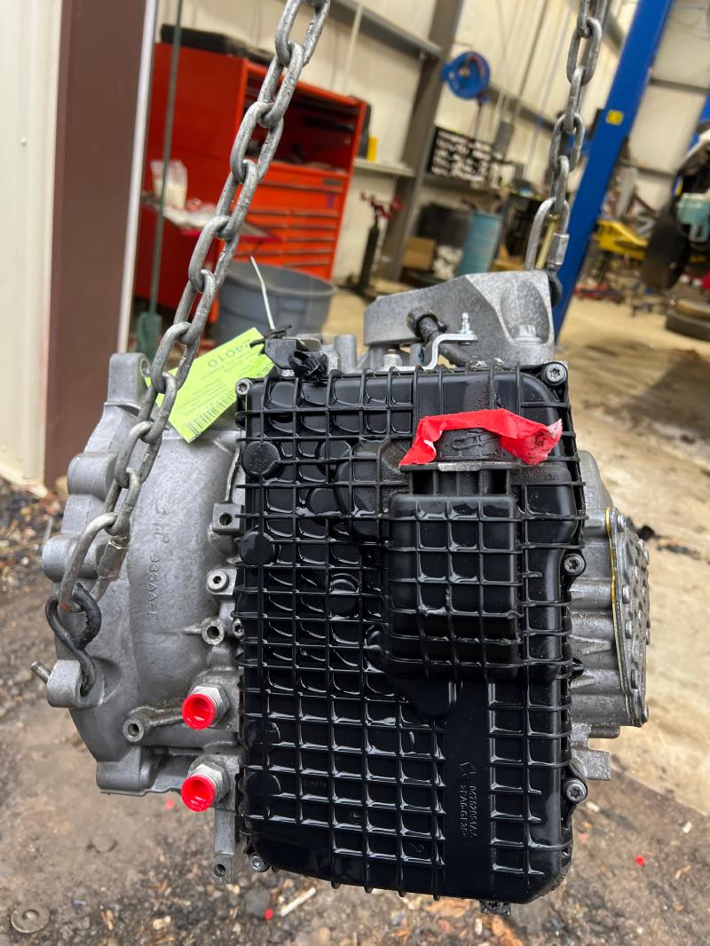 2015 Chrysler 200 Transmission Assy.