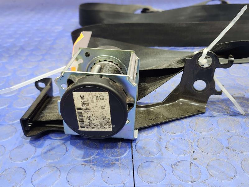 2017 Toyota Prius Rear Seat Belt