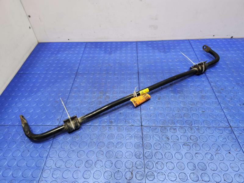 2015-2018 Kia Sedona OEM Rear Stabilizer Bar Swaybar Genuine 55510A9100