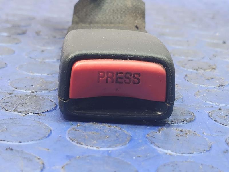 2014 Dodge Durango Rear Seat Belt