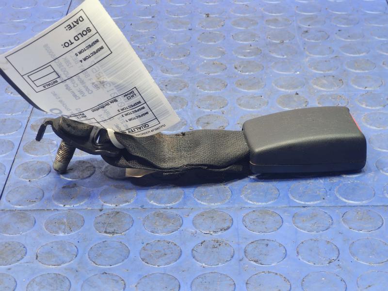 2014 Dodge Durango Rear Seat Belt