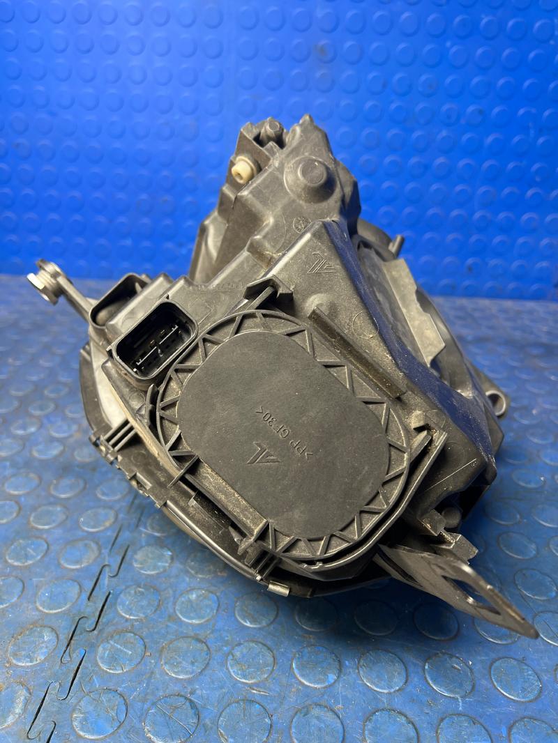 2008 MINI Cooper Headlamp Assembly