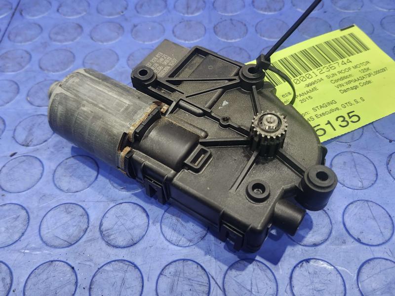 2010-2016 Porsche Panamera Sunroof Glass Motor Module Assembly OEM 97062421105