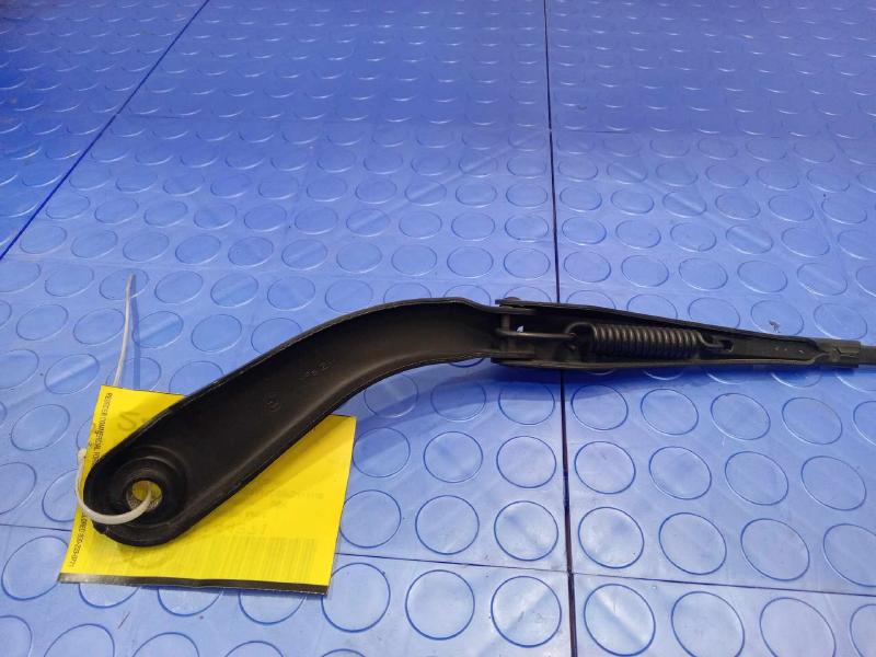 2015 BMW 428i Wiper Arm