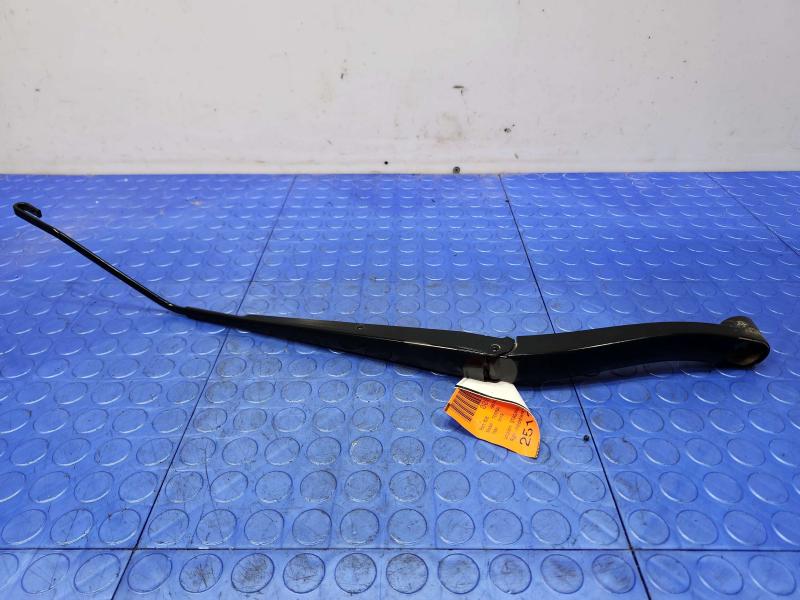 2019 GMC Terrain Wiper Arm