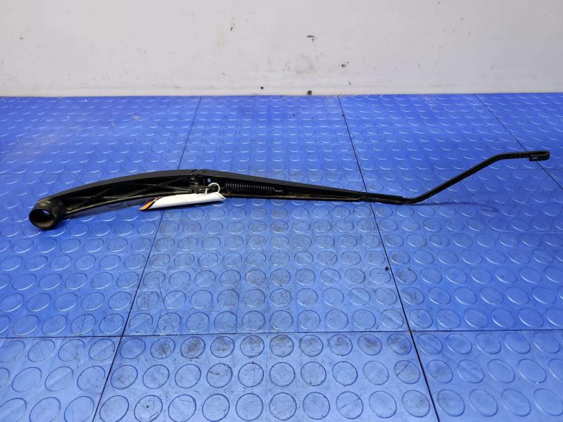 2019 GMC Terrain Wiper Arm