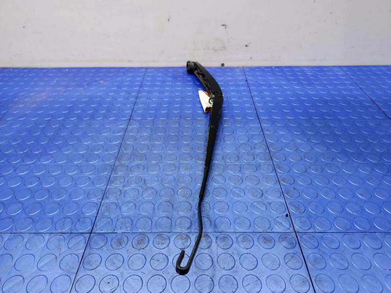 2019 GMC Terrain Wiper Arm