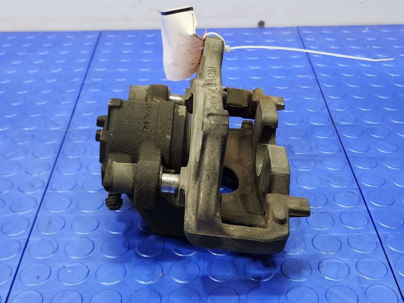 2017 Jaguar XE Caliper