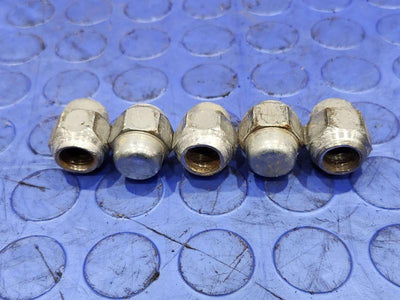 2013 Nissan Pathfinder Lug Nuts