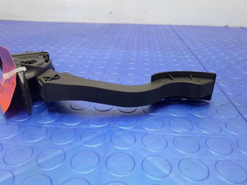 2017 Lincoln MKC Pedal Assembly
