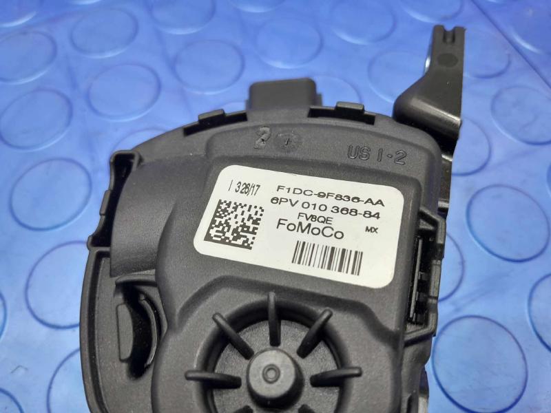 2017 Lincoln MKC Pedal Assembly