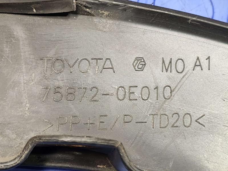 2018 Toyota Highlander Fender Moulding