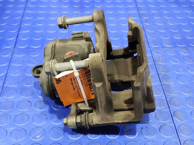 2018 Audi Q7 Caliper
