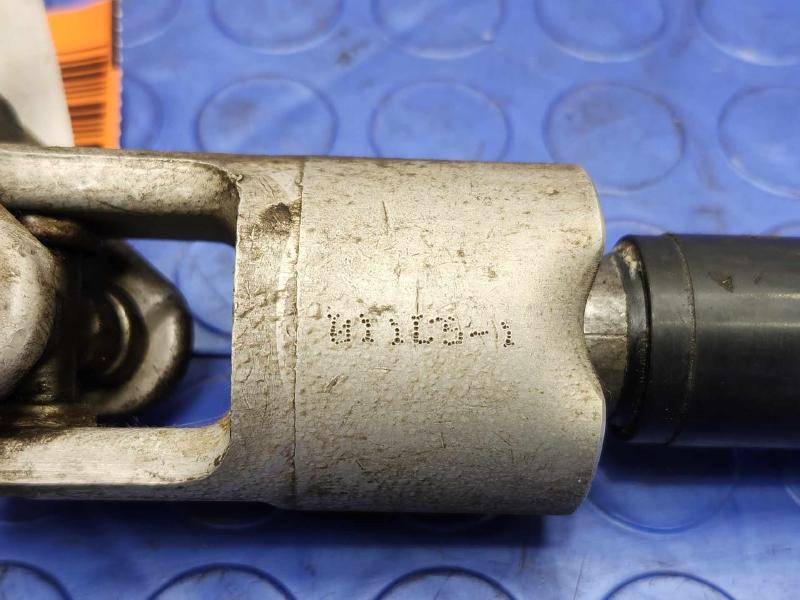 2009-2014 Volkswagen Routan Lower Steering Intermediate Shaft OEM 7B0419951