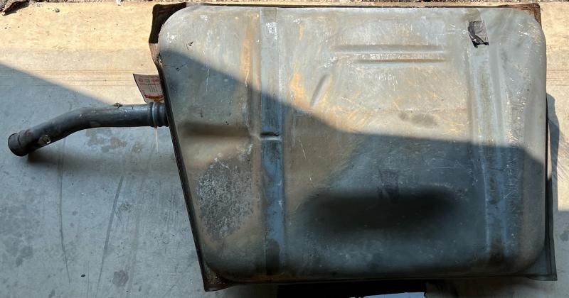 1982 - 1988 Pontiac Firebird Fuel Tank Assembly OEM 10269091