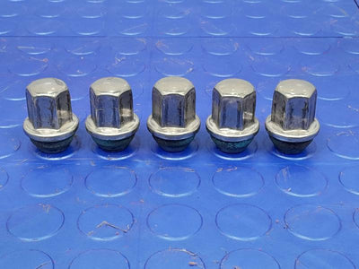 2018 Chevrolet Malibu Lug Nuts