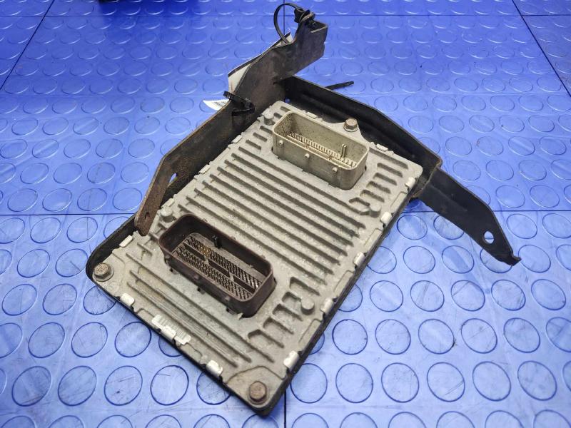 2013 Chrysler 200 Engine/Motor Brain Box
