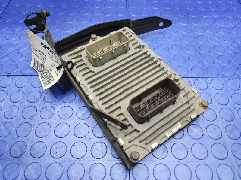 2013 Chrysler 200 Engine/Motor Brain Box