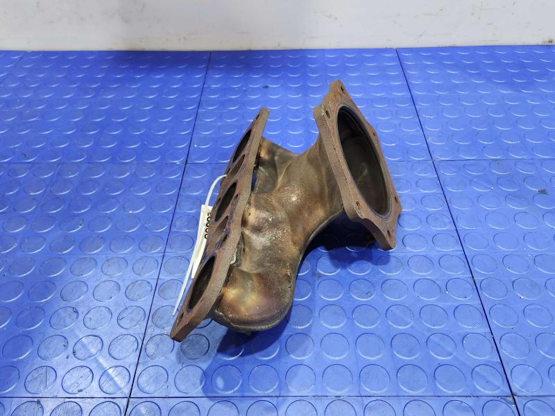 2015 Nissan Murano Exhaust Manifold