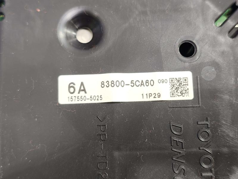2013 Toyota Yaris Speedometer