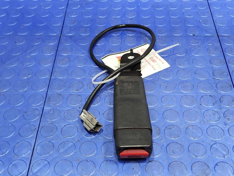 2010 Dodge Challenger Front Seat Belt