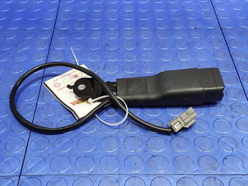2010 Dodge Challenger Front Seat Belt