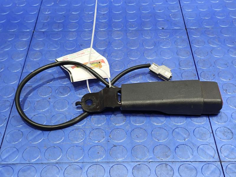 2010 Dodge Challenger Front Seat Belt