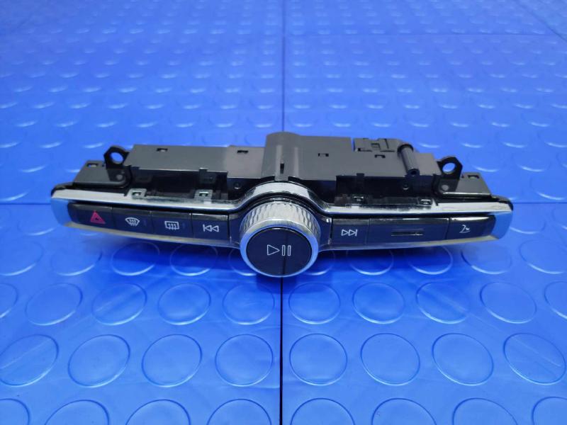2016-2024 Volvo XC90 Front Radio / Temperature Control Panel OEM 31346789