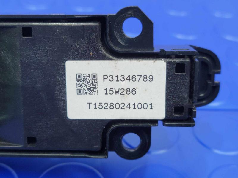 2016-2024 Volvo XC90 Front Radio / Temperature Control Panel OEM 31346789