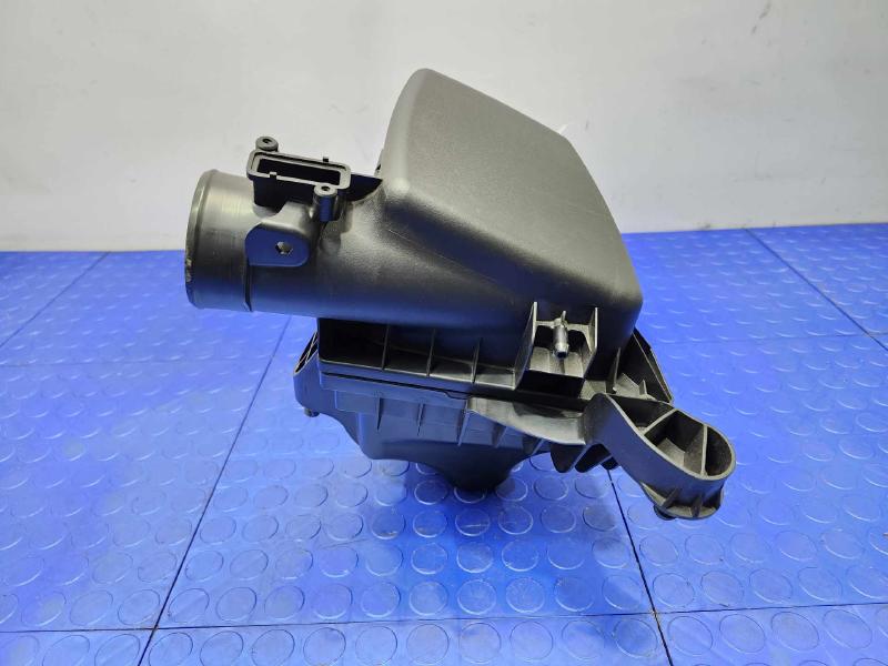 2024-2025 Buick Envista 1.2L Engine Air Cleaner Box Assembly OEM 42779998