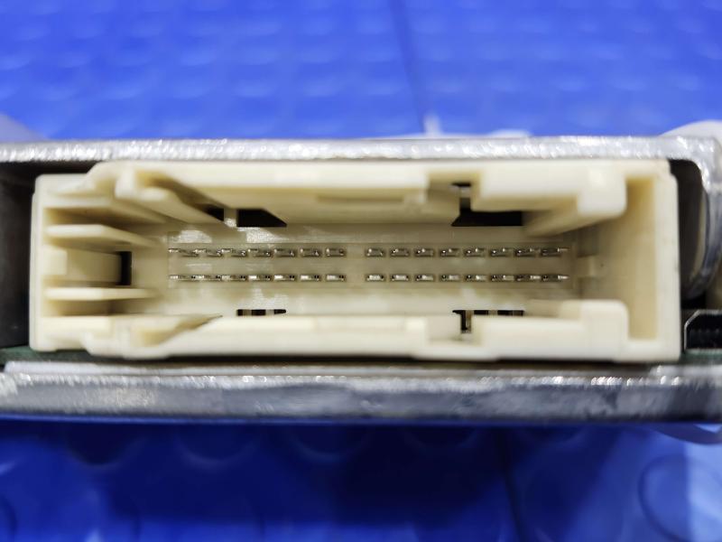 2013 Toyota Prius Audio & Visual Equip.(Radio)