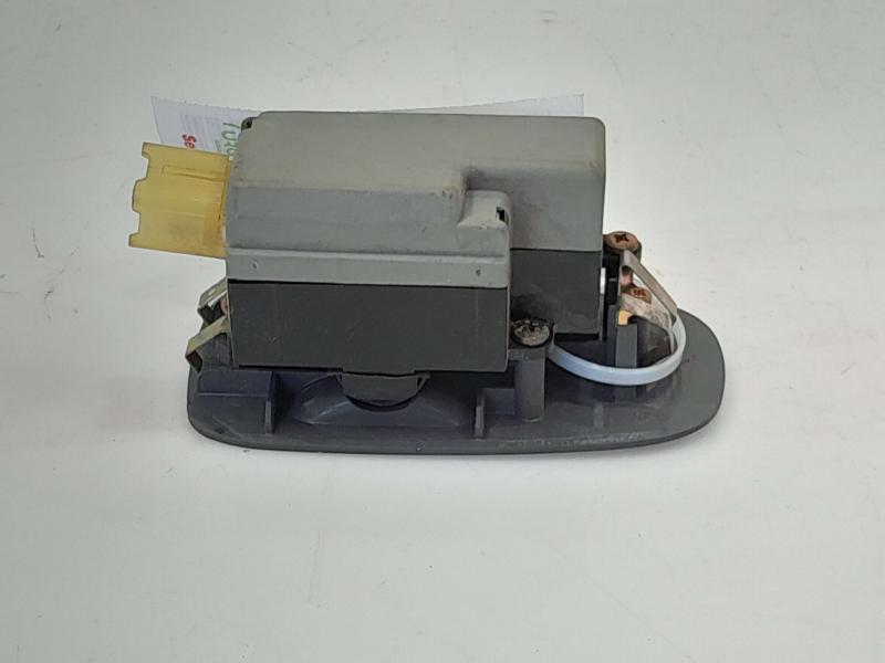 1991 - 1997 Toyota Previa Master Window Switch Assembly OEM 8482028060