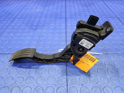 2017 Ford Focus Pedal Assembly