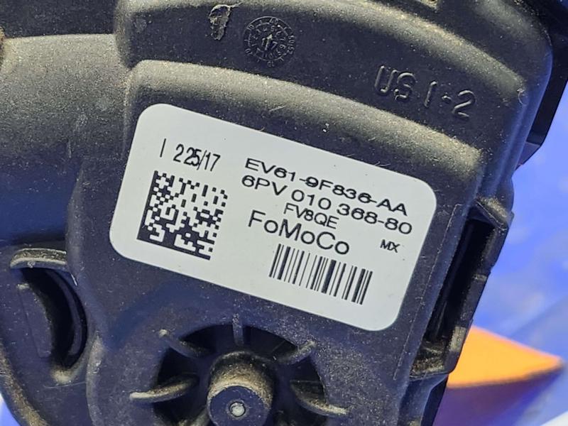 2017 Ford Focus Pedal Assembly